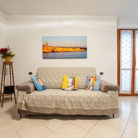 Spacious In Альгеро