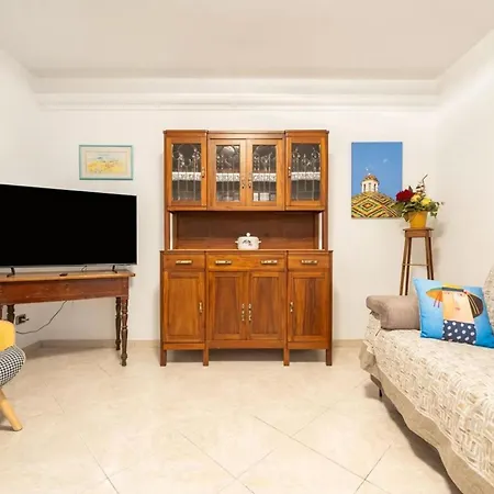 Spacious In Apartman Alghero